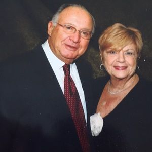 Meet your Posher, Thea